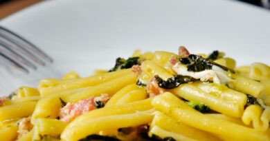 cooked pasta with greens