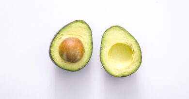 sliced avocado