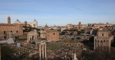 How Long Does It Take to Visit the Roman Forum with a Standard Ticket?