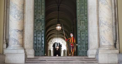 Vatican Museums Dress Code for Guided Tours: What to Wear and What to Avoid