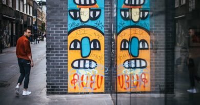 Exploring London Street Art: Guided Tours in Shoreditch and Tips for Spotting New Murals