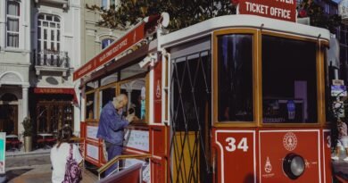 Common Colosseum Ticket Scams to Avoid When Booking Skip-the-Line (and How to Buy Safely Online)