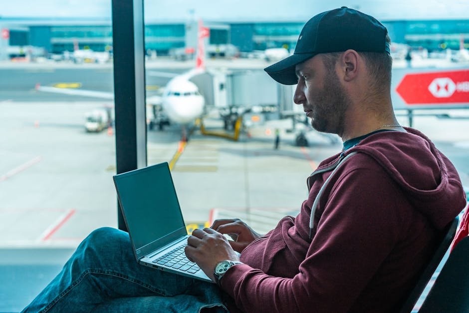 How to Choose the Best Laptop for Travel: A Practical Buyer’s Checklist