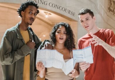 What Is a Small Group Tour? A Practical Guide for First-Time Travelers